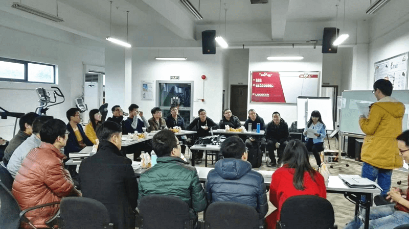 新動(dòng)力，新共享，新思想